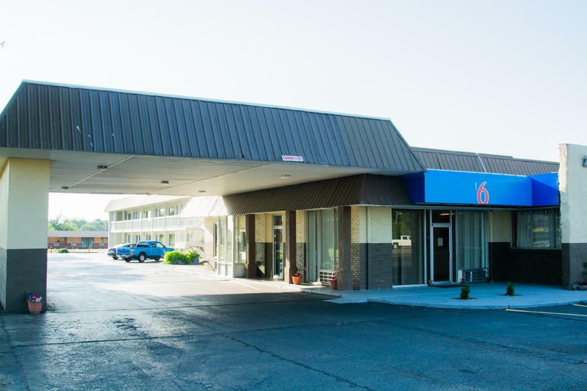 Motel 6-Brinkley, AR Exterior foto
